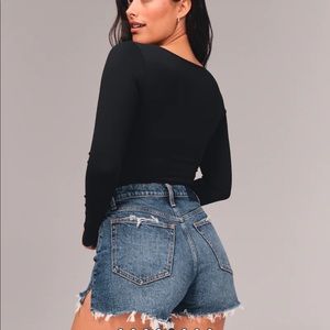 Women's
Curve Love High Rise Mom jean shorts
